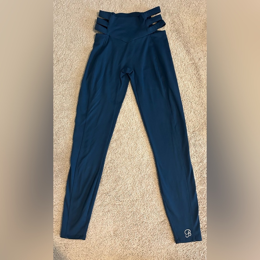 Bombshell Sportswear Savage Leggings - Picture 9 of 9